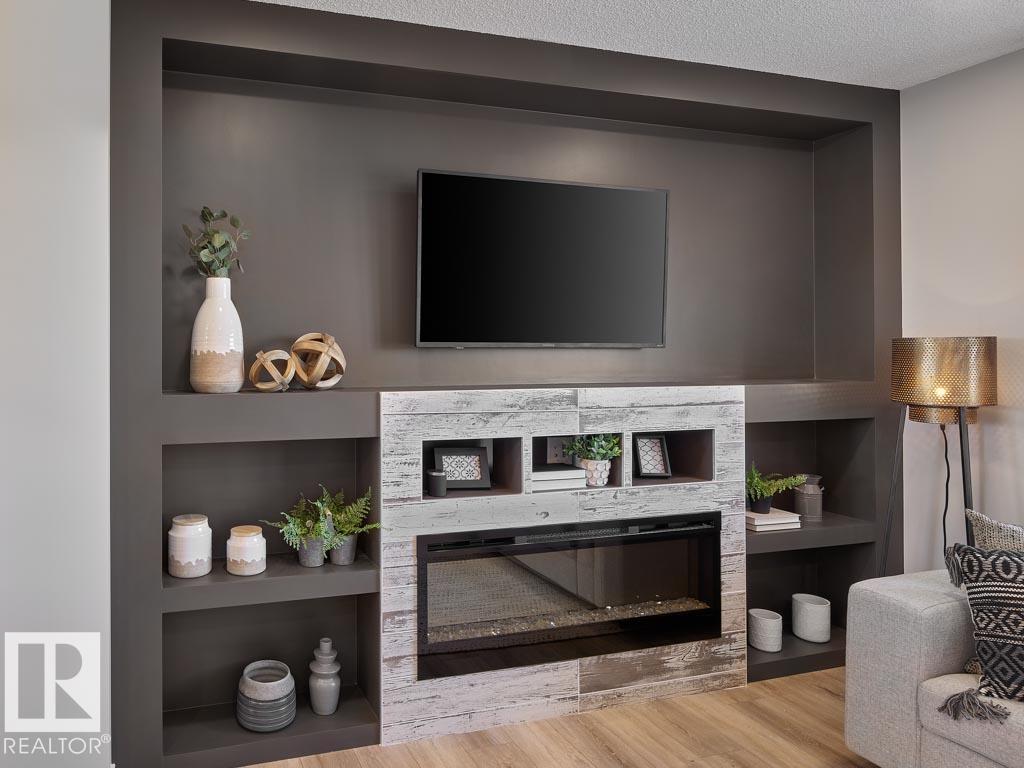 #13 3705 141 ST SW, Edmonton