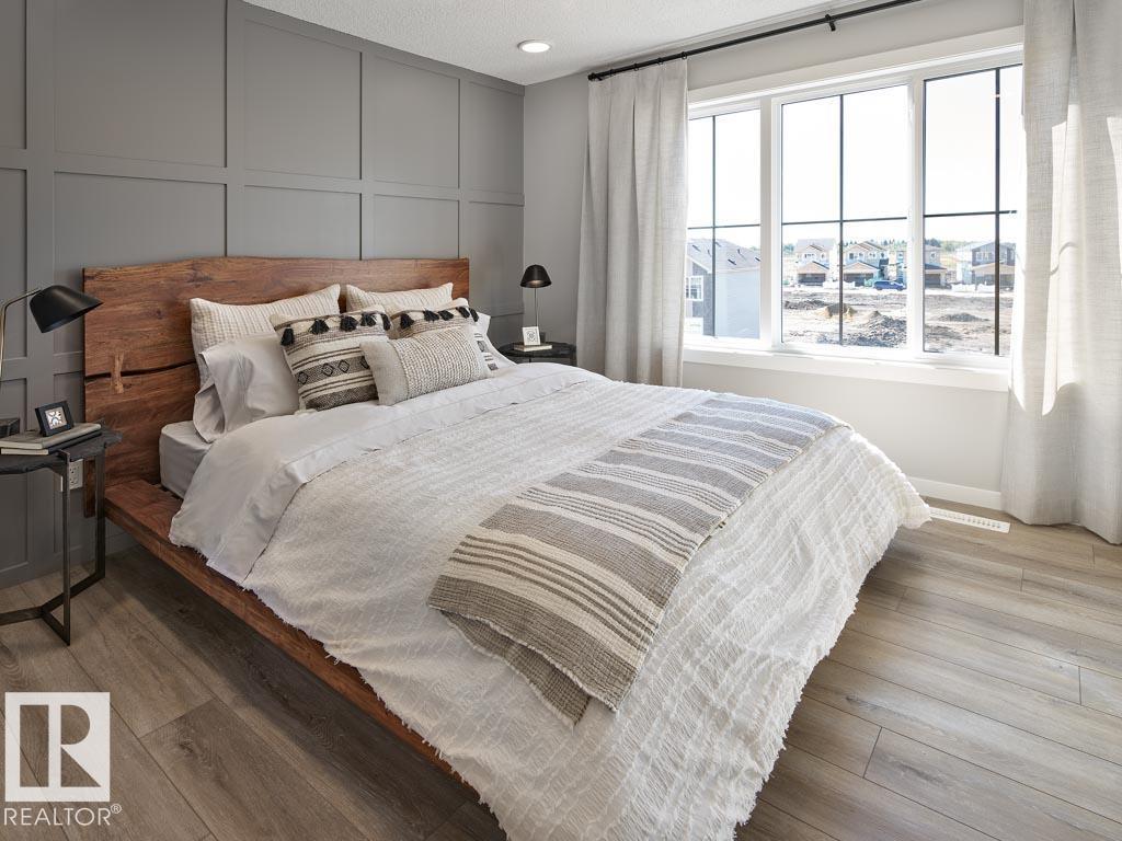 #13 3705 141 ST SW, Edmonton