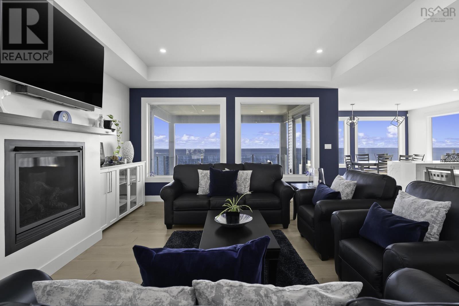 520 KETCH HARBOUR ROAD - 13