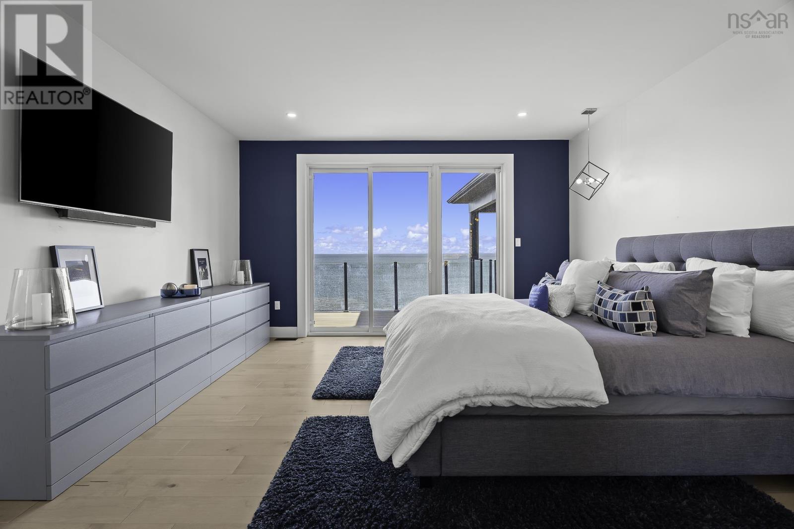 520 KETCH HARBOUR ROAD - 22