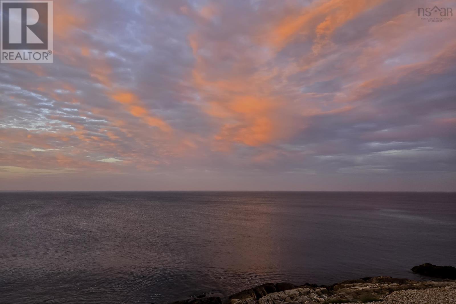 520 KETCH HARBOUR ROAD - 45