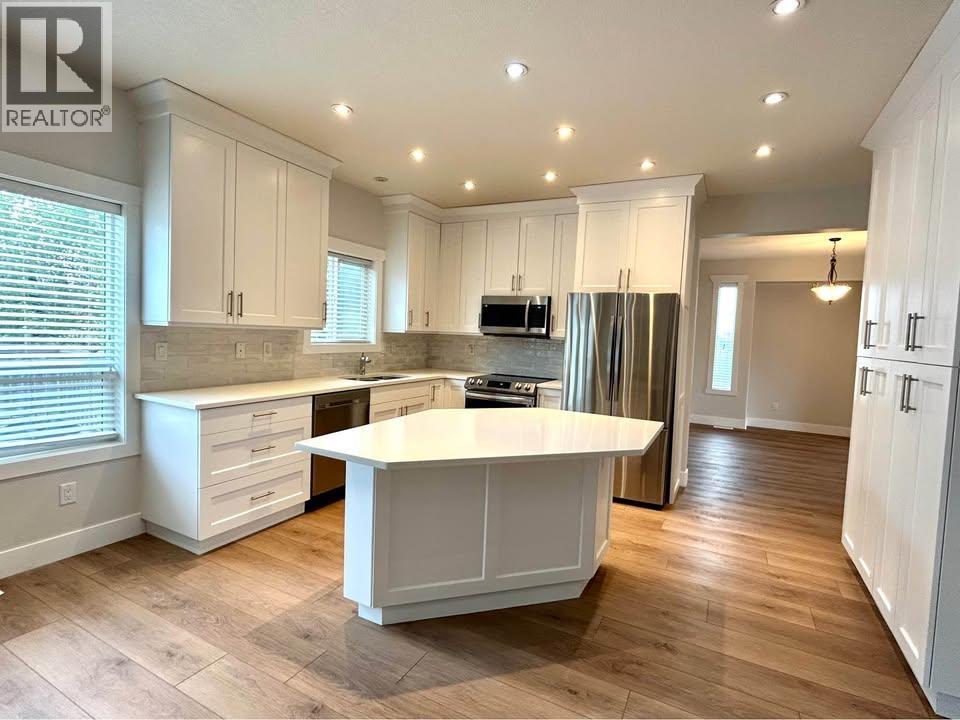 7603 ST ANDREW COURT - 6