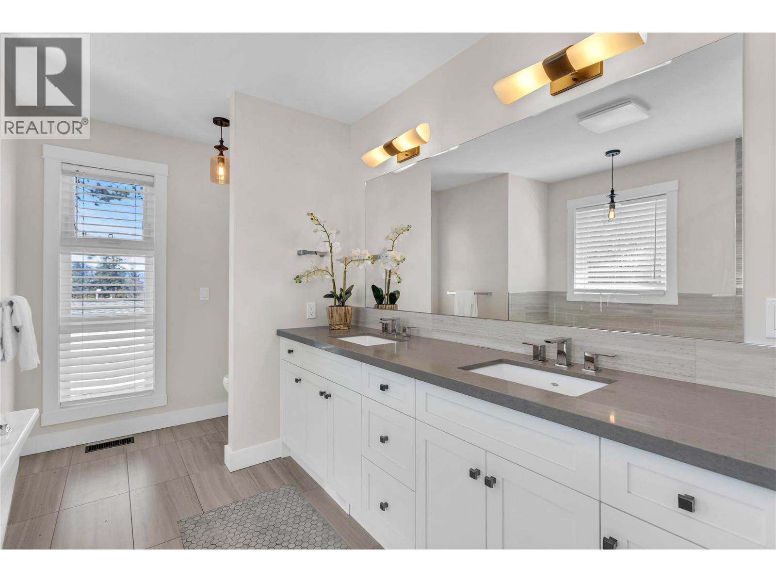  488 Sheila Crescent, Kelowna