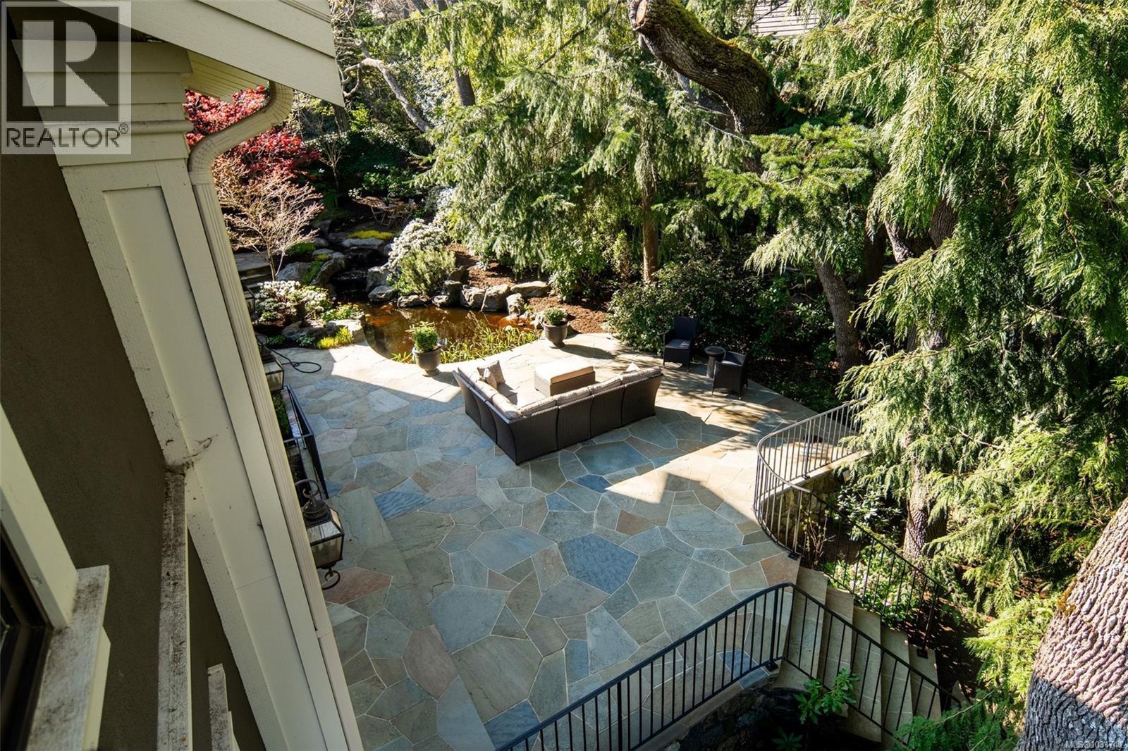 2096 FALKLAND PL - 85