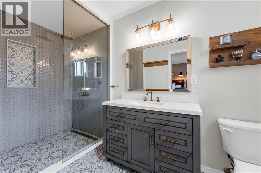 16 HOMELAND AVENUE - 20