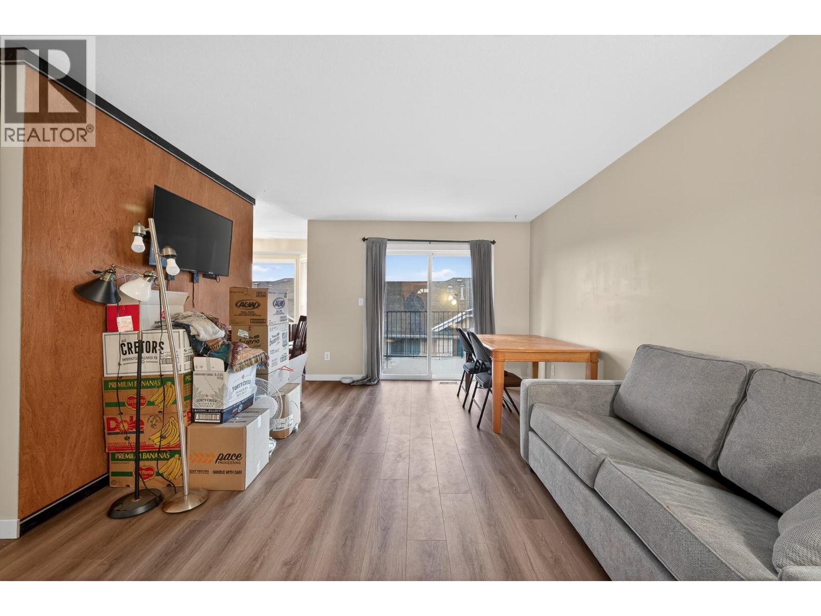 #29 1750 MCKINLEY COURT - 4