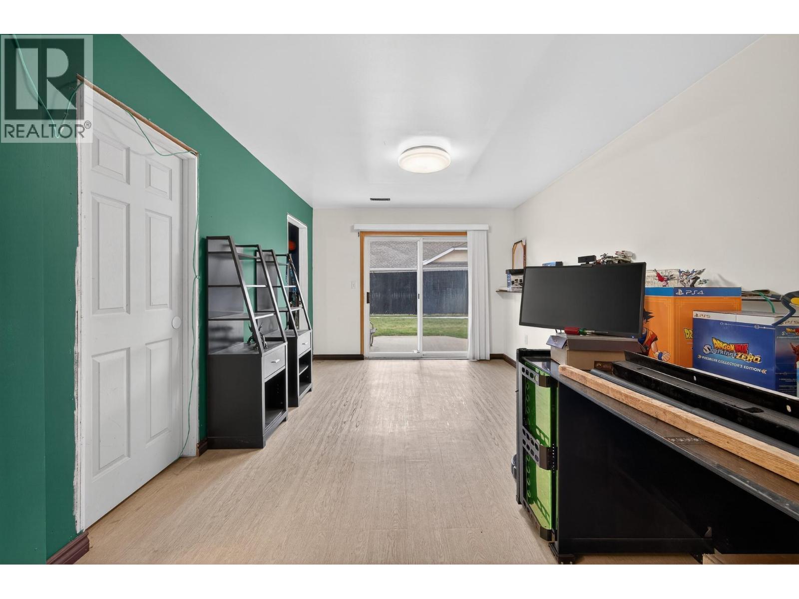 #29 1750 MCKINLEY COURT - 20