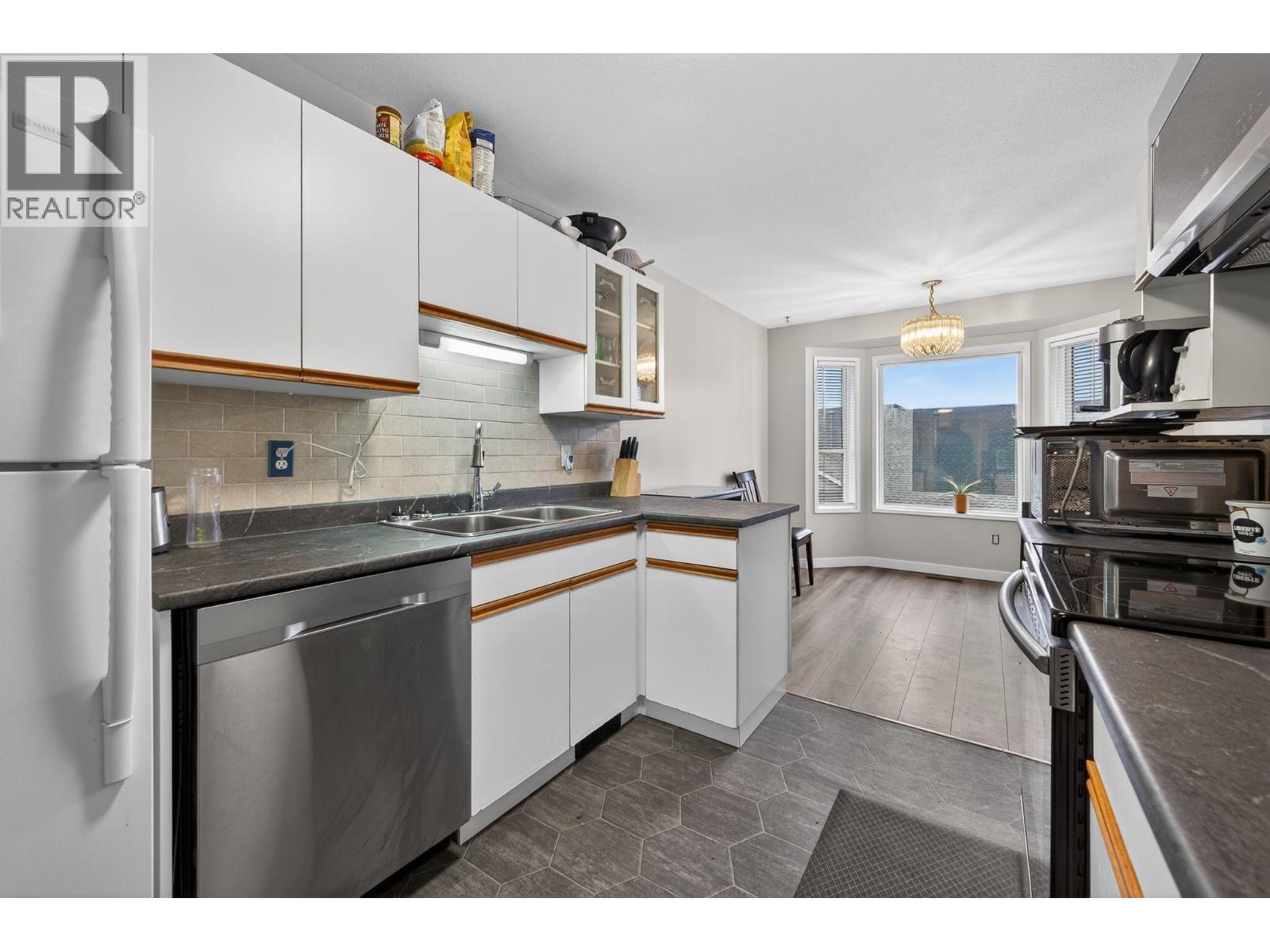 #29 1750 MCKINLEY COURT - 6