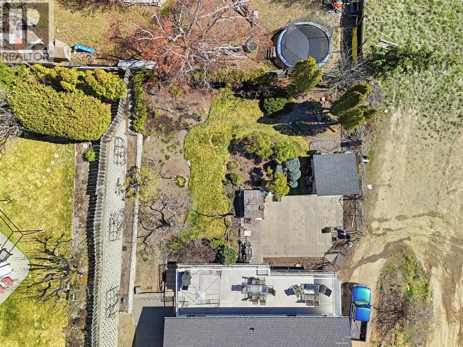 1515 CASCADE STREET - 63