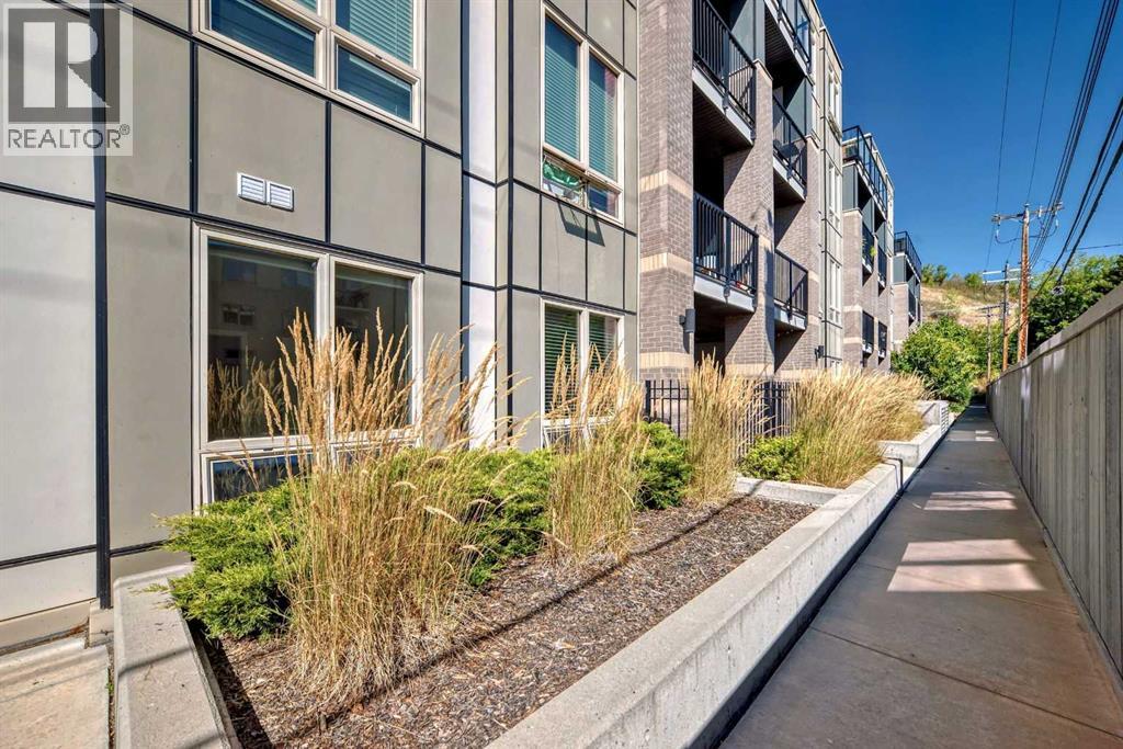 #109 823 5 AVENUE NW - 30