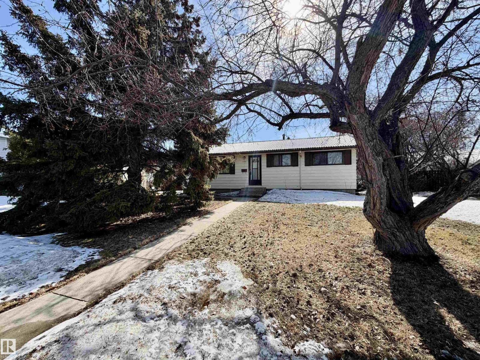 13203 136A AV NW, Edmonton