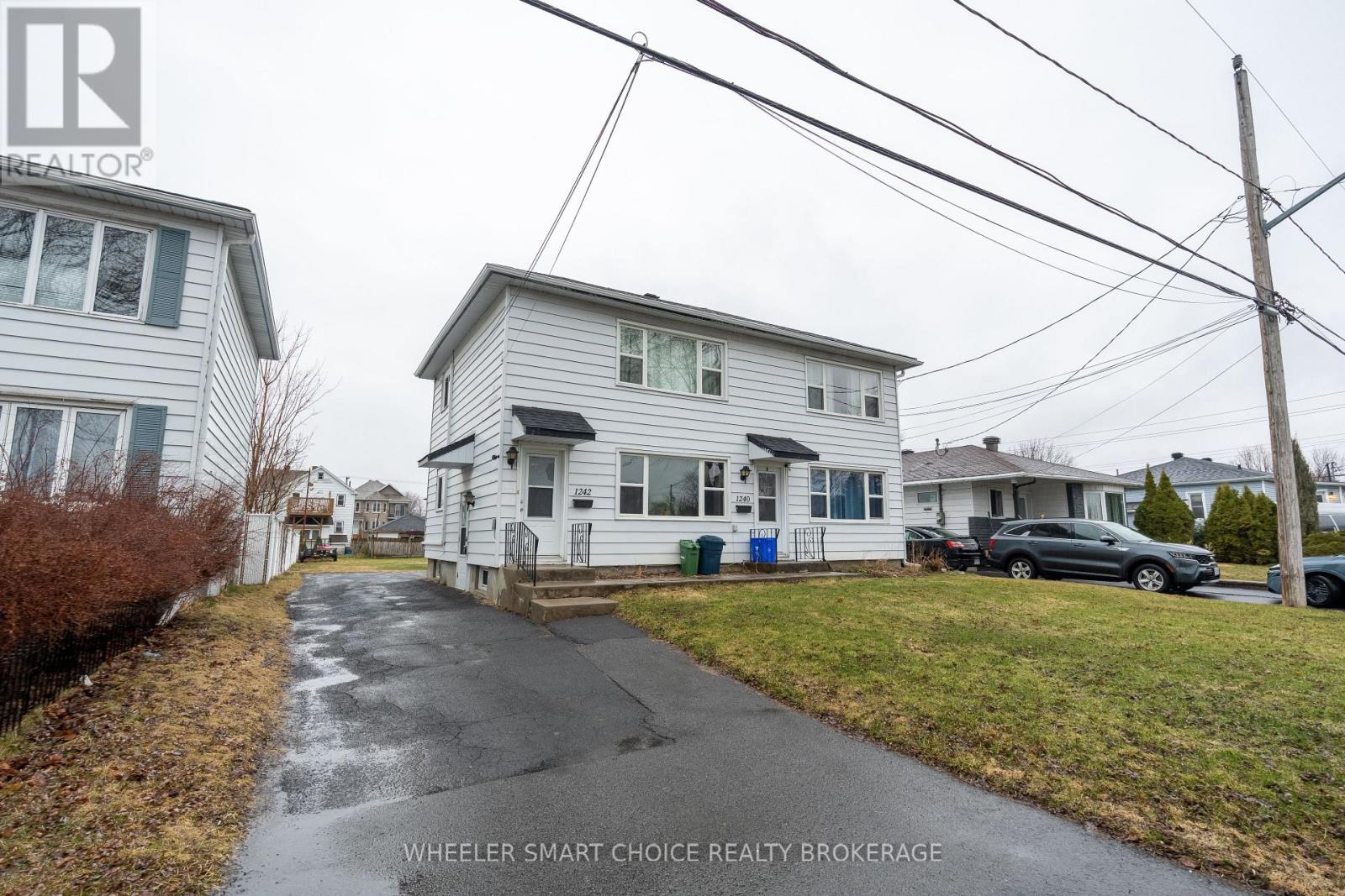 1242 CHURCHILL STREET - 2