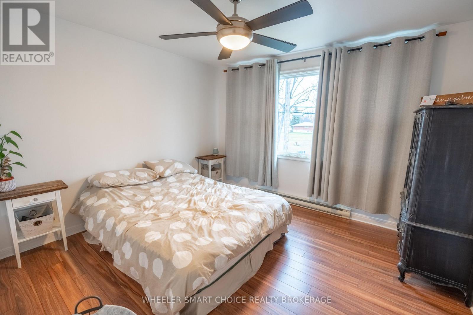 1242 CHURCHILL STREET - 29