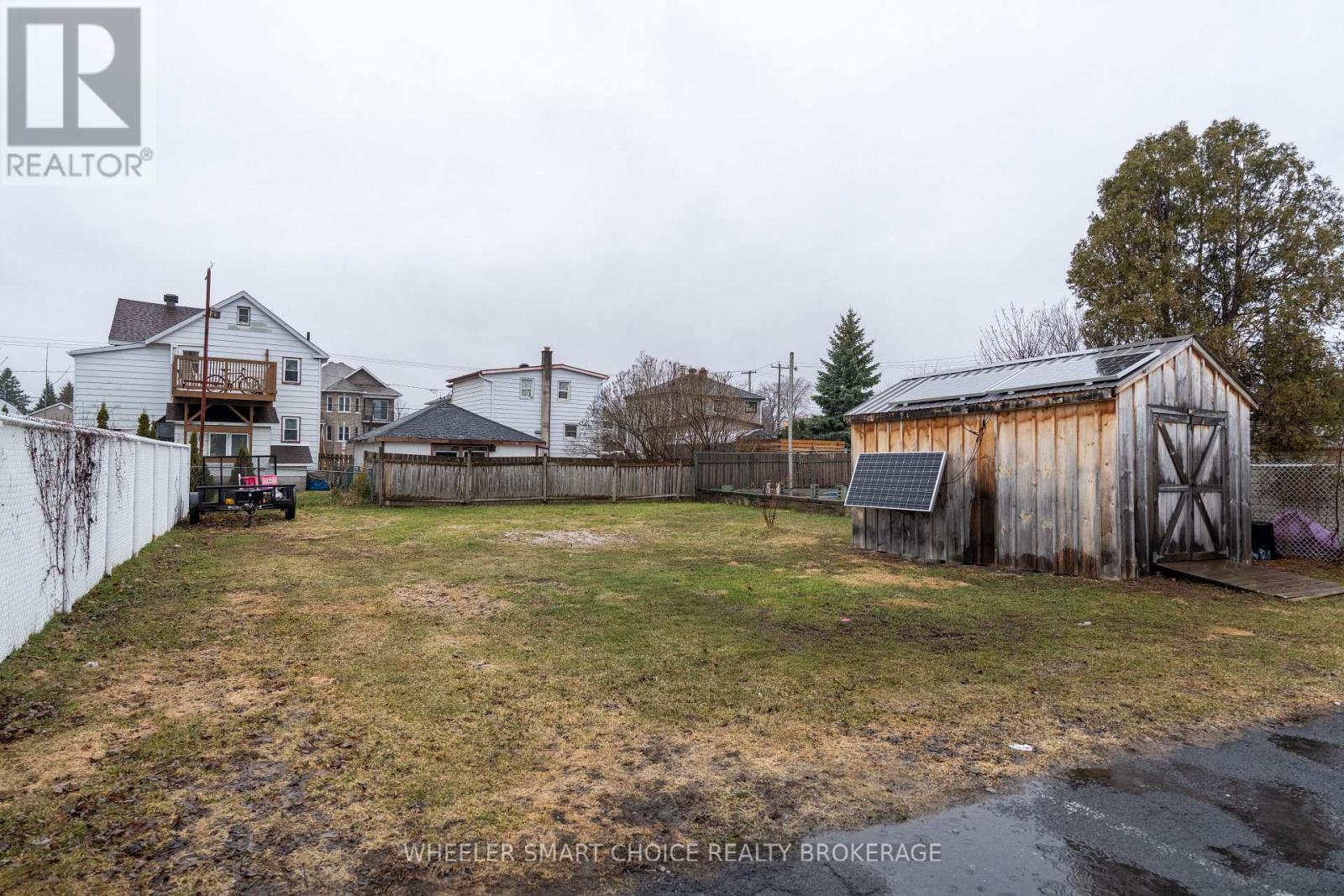 1242 CHURCHILL STREET - 33