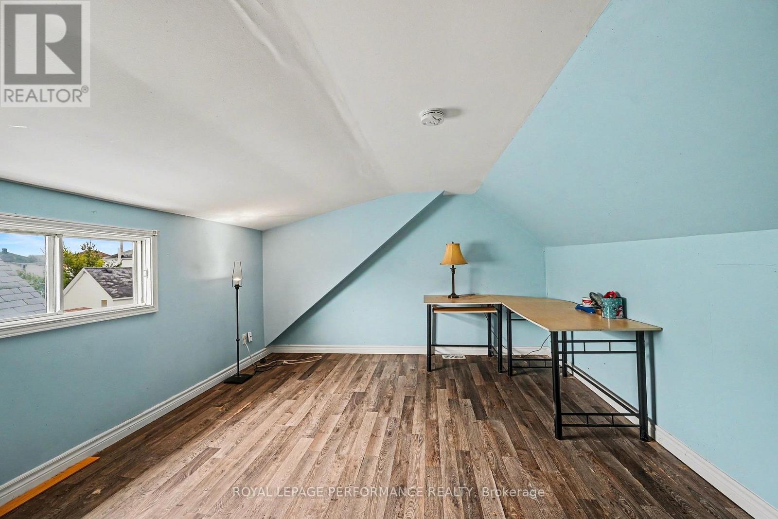 414 GILLESPIE AVENUE — photo 21