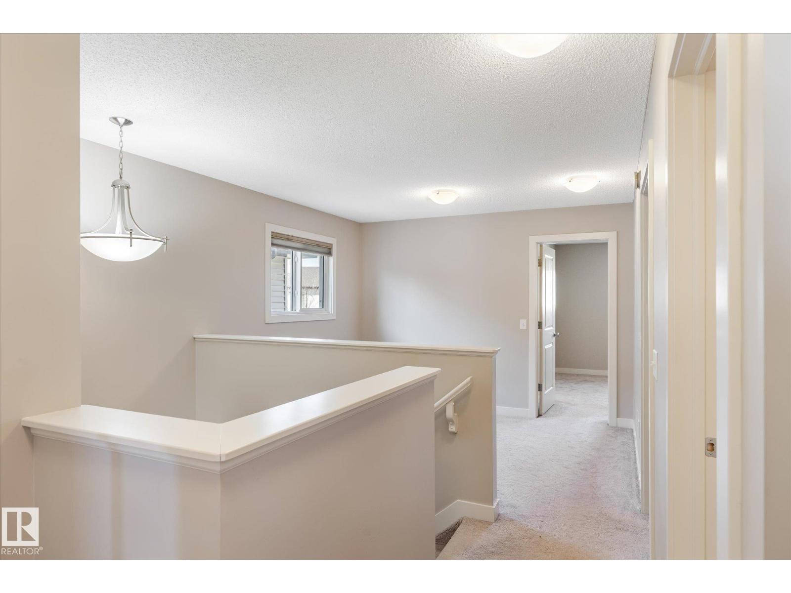 3217 11 AV NW, Edmonton