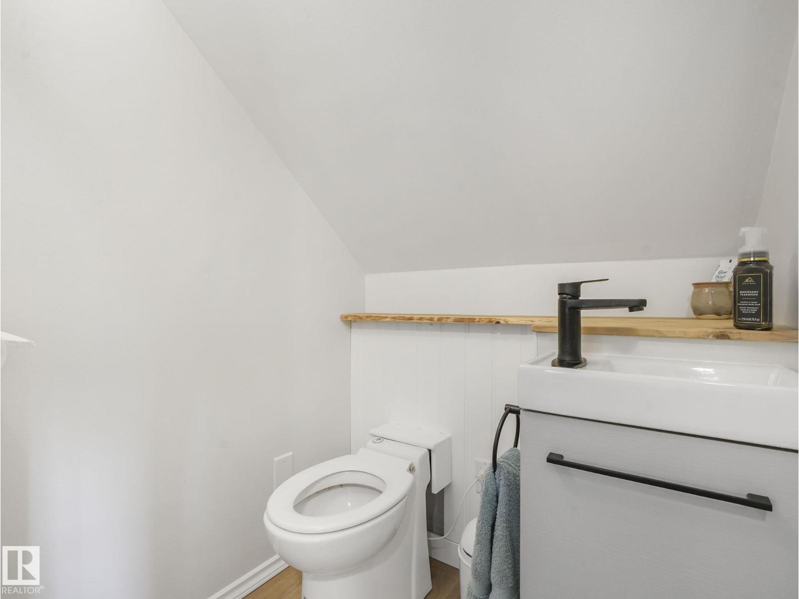 10007 107 ST, Fort Saskatchewan