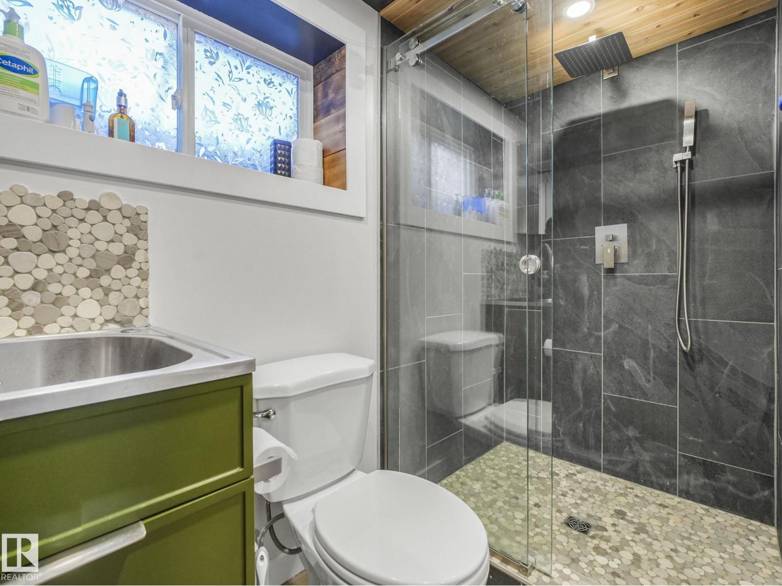 10007 107 ST, Fort Saskatchewan