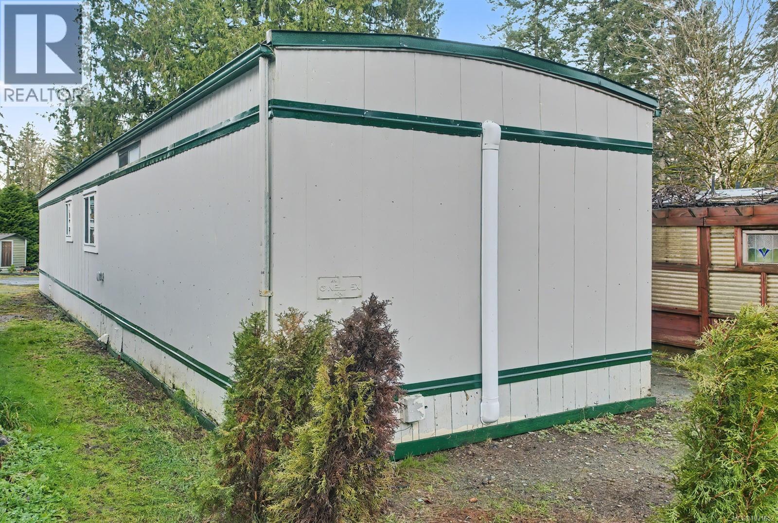 #104 1120 SHAWNIGAN MILL BAY RD - 10