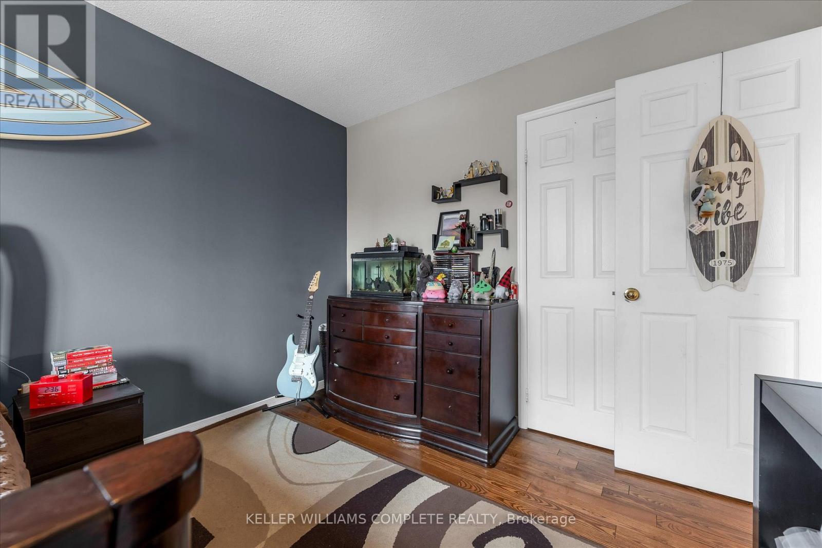 16 HOMELAND AVENUE - 22