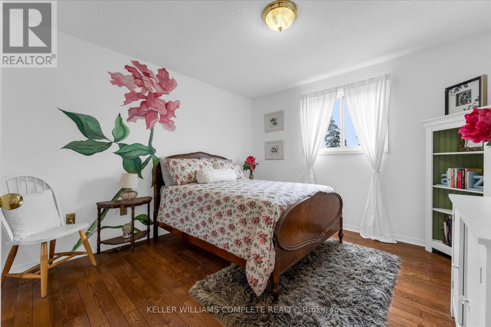 16 HOMELAND AVENUE - 23