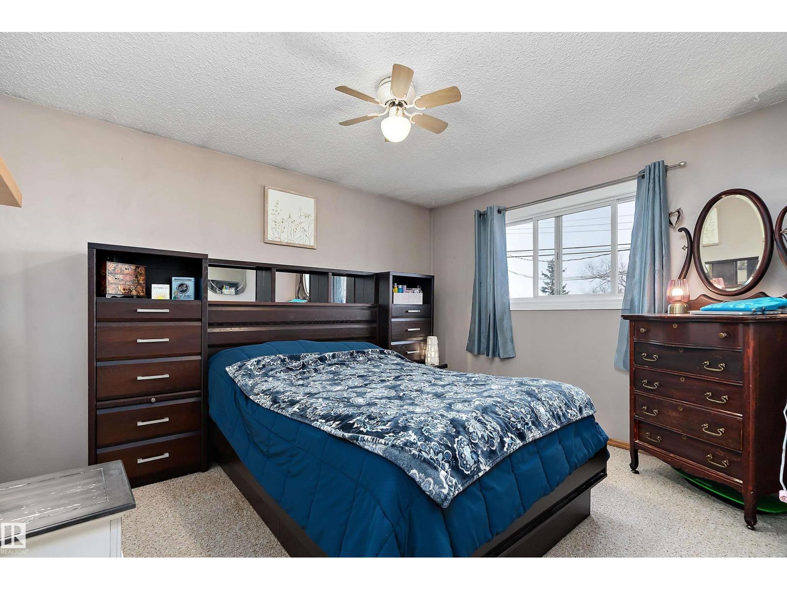 28 Camelot AV, Leduc