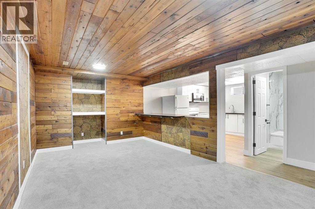 363 TEMPLESIDE CIRCLE NE - 24