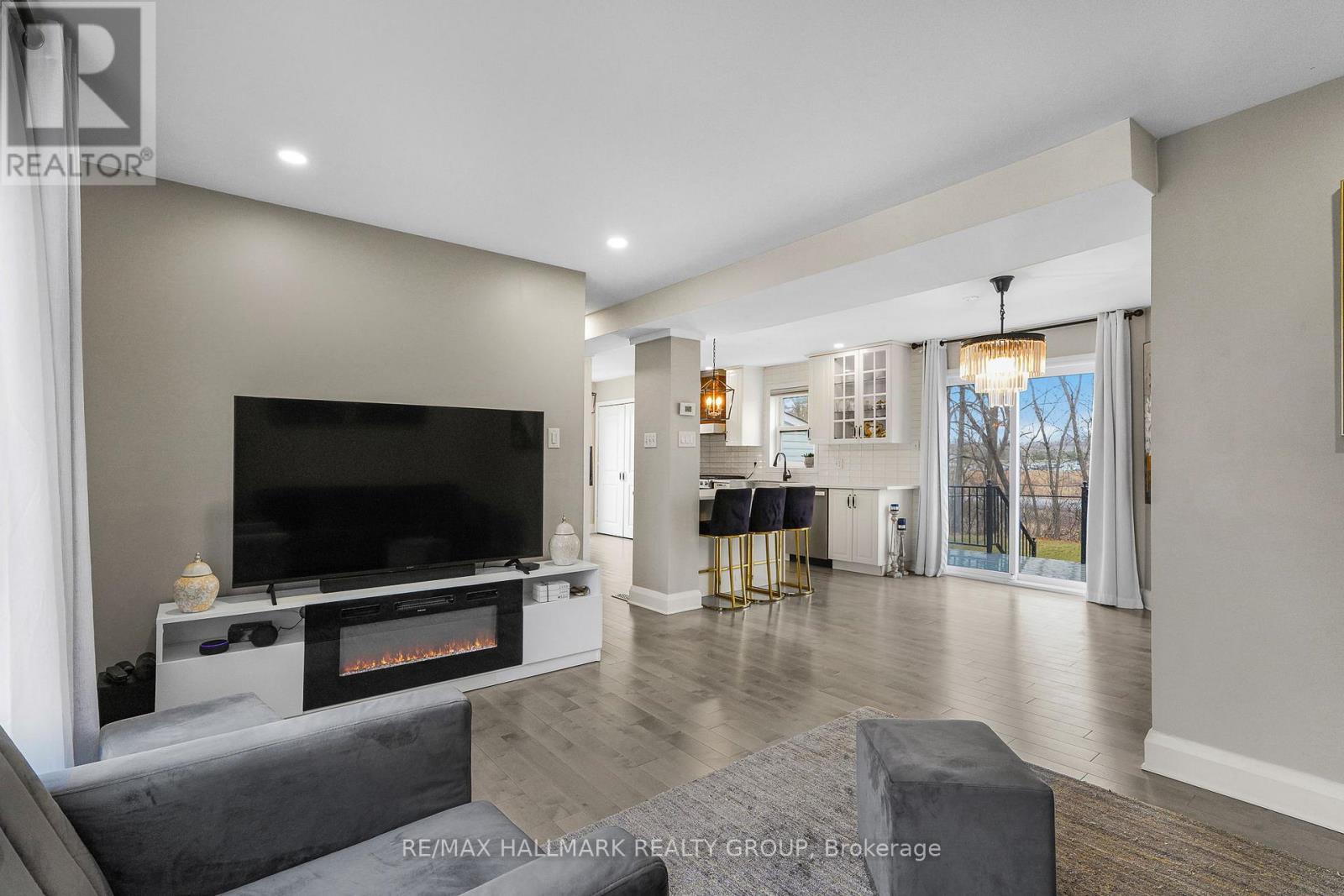 436 YVES STREET - 15