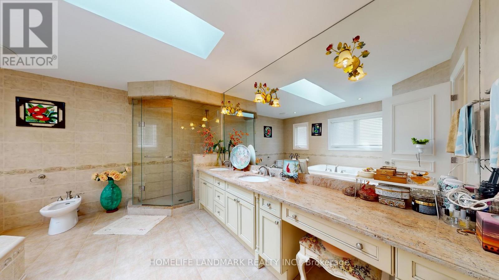 122 NORTON AVENUE - 20