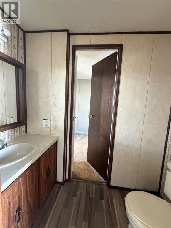 169 CLAUSEN CRESCENT - 12