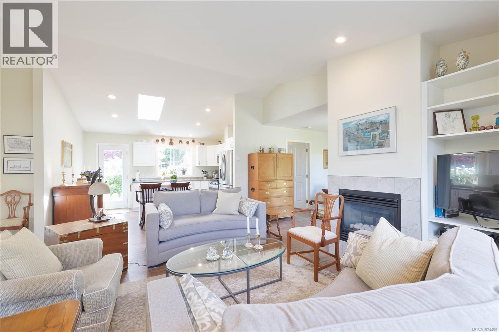 226 MALIVIEW DR - 11