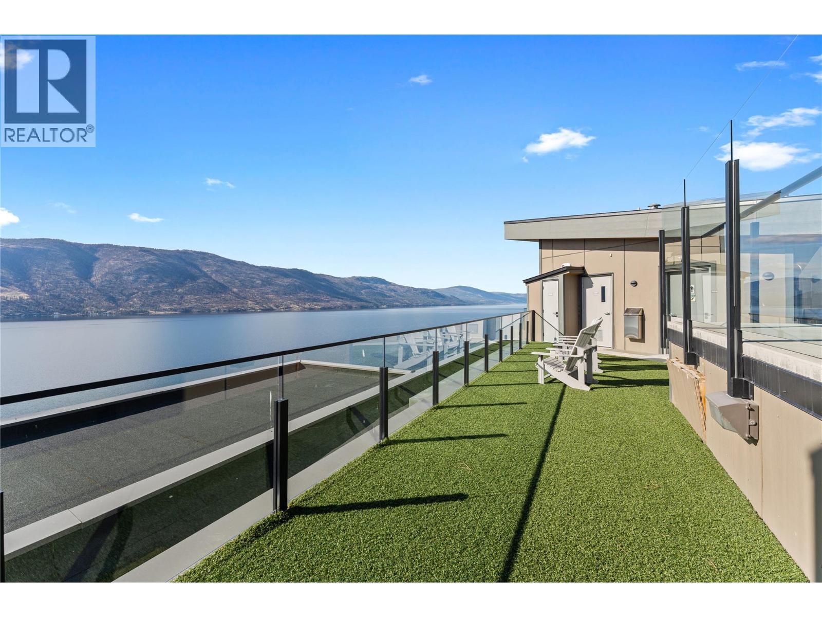 #309 3475 GRANITE CLOSE - 51