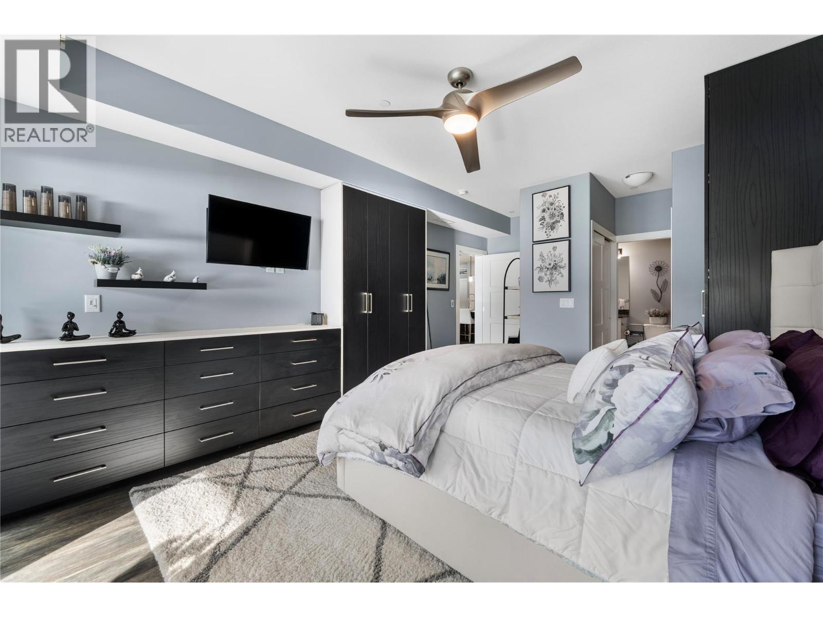 #309 3475 GRANITE CLOSE - 19