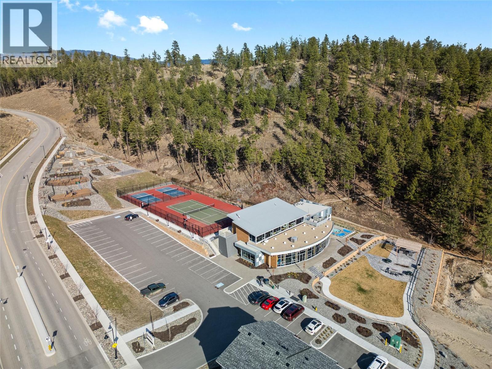 #309 3475 GRANITE CLOSE - 46