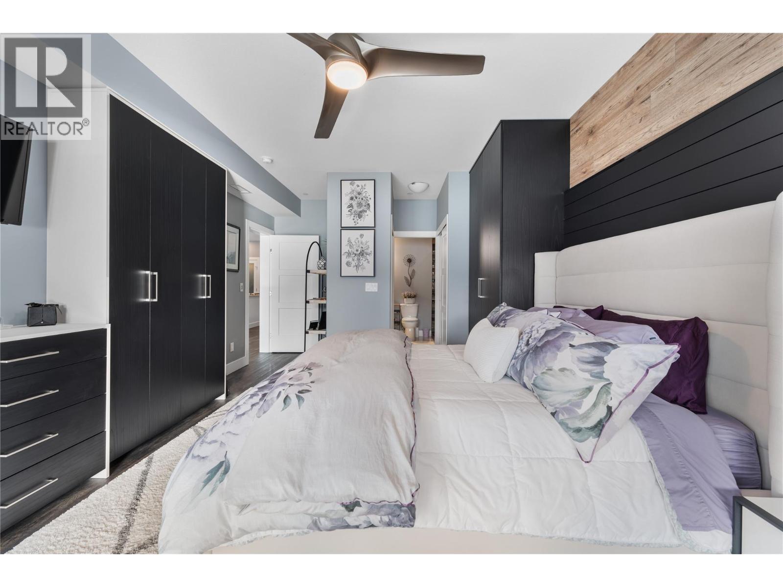 #309 3475 GRANITE CLOSE - 22