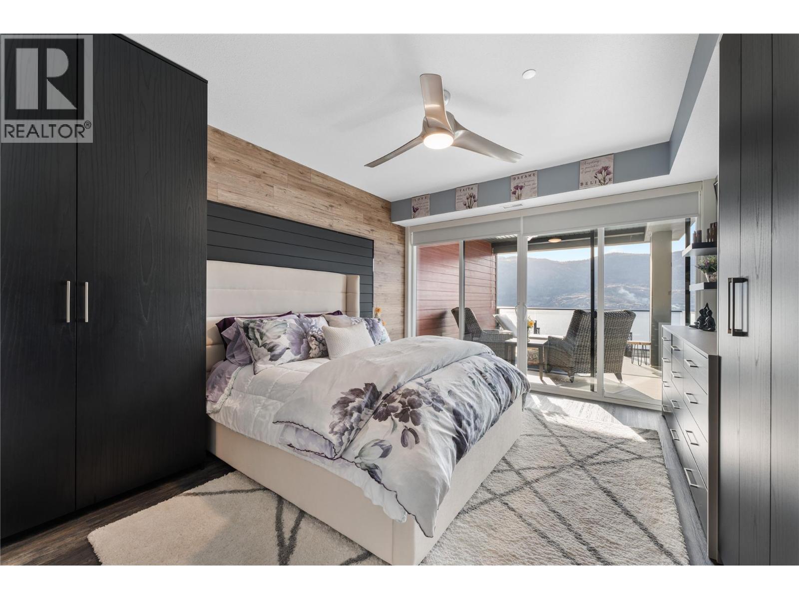 #309 3475 GRANITE CLOSE - 18