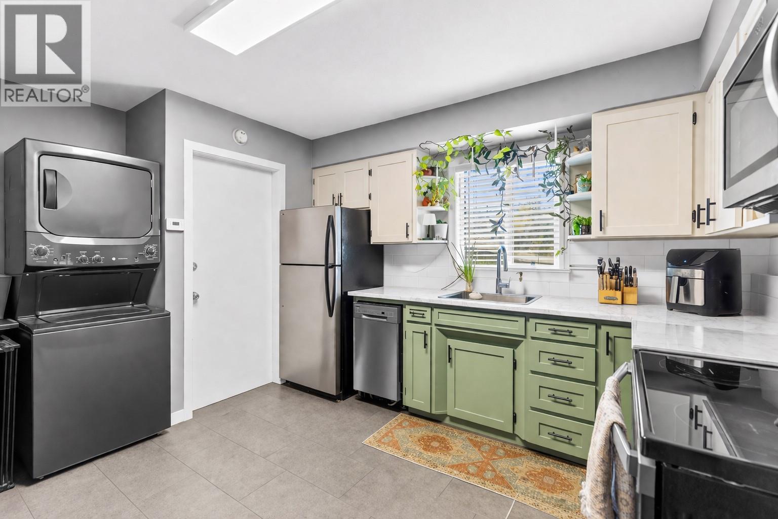 407/409 MULBERRY AVENUE - 5