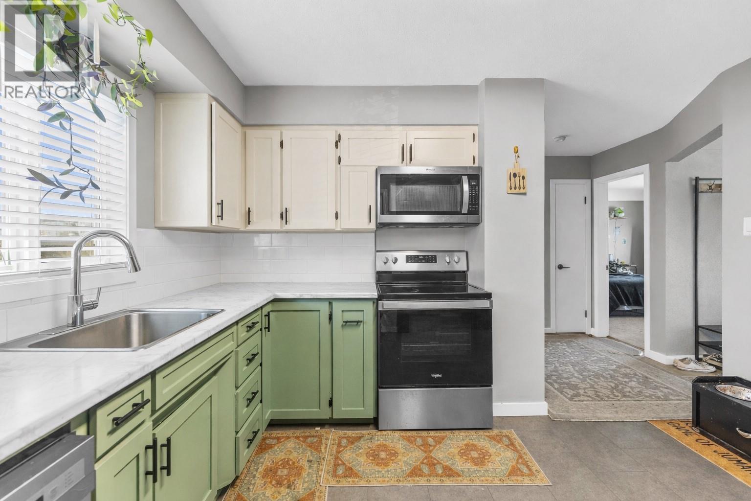 407/409 MULBERRY AVENUE - 7