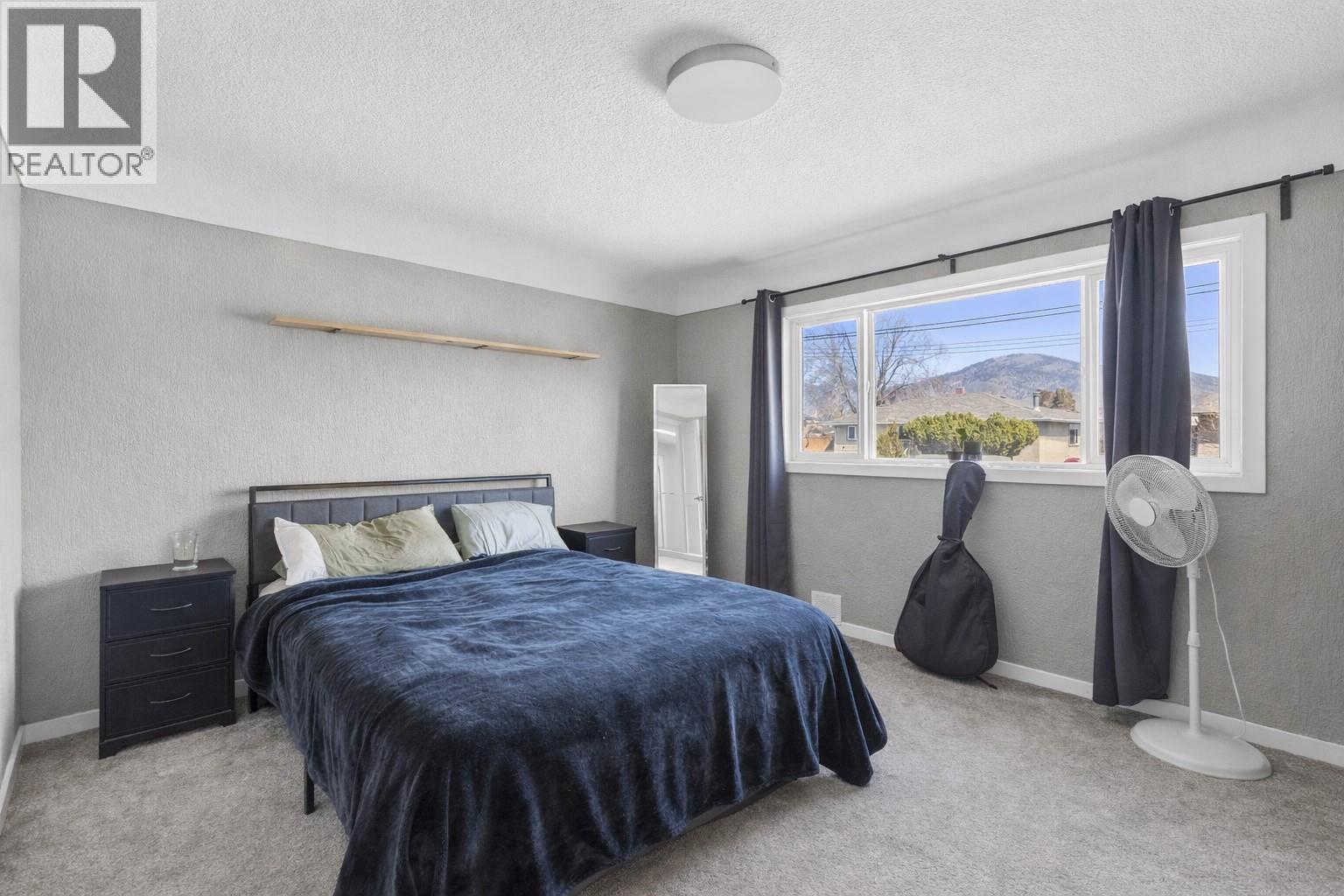 407/409 MULBERRY AVENUE - 9