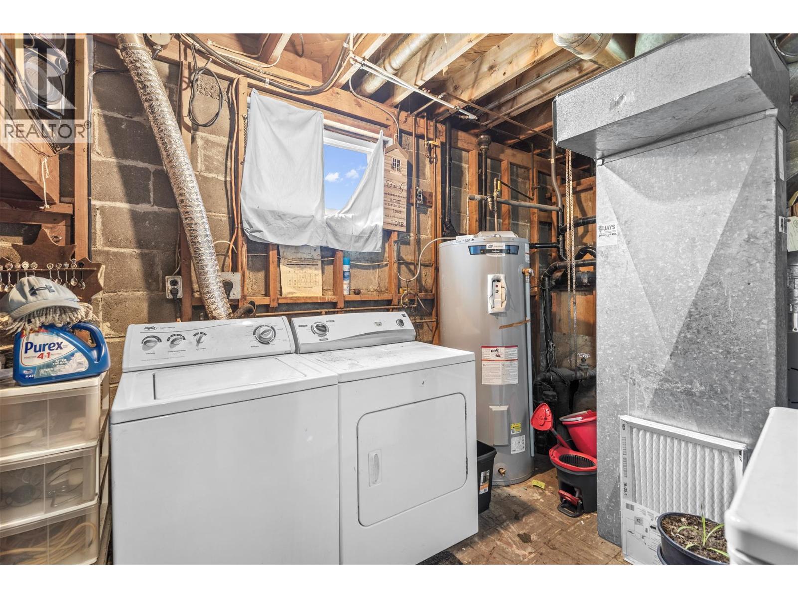 407/409 MULBERRY AVENUE - 10