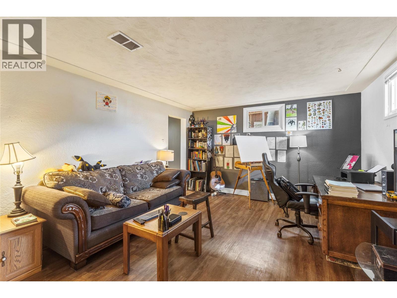 407/409 MULBERRY AVENUE - 12