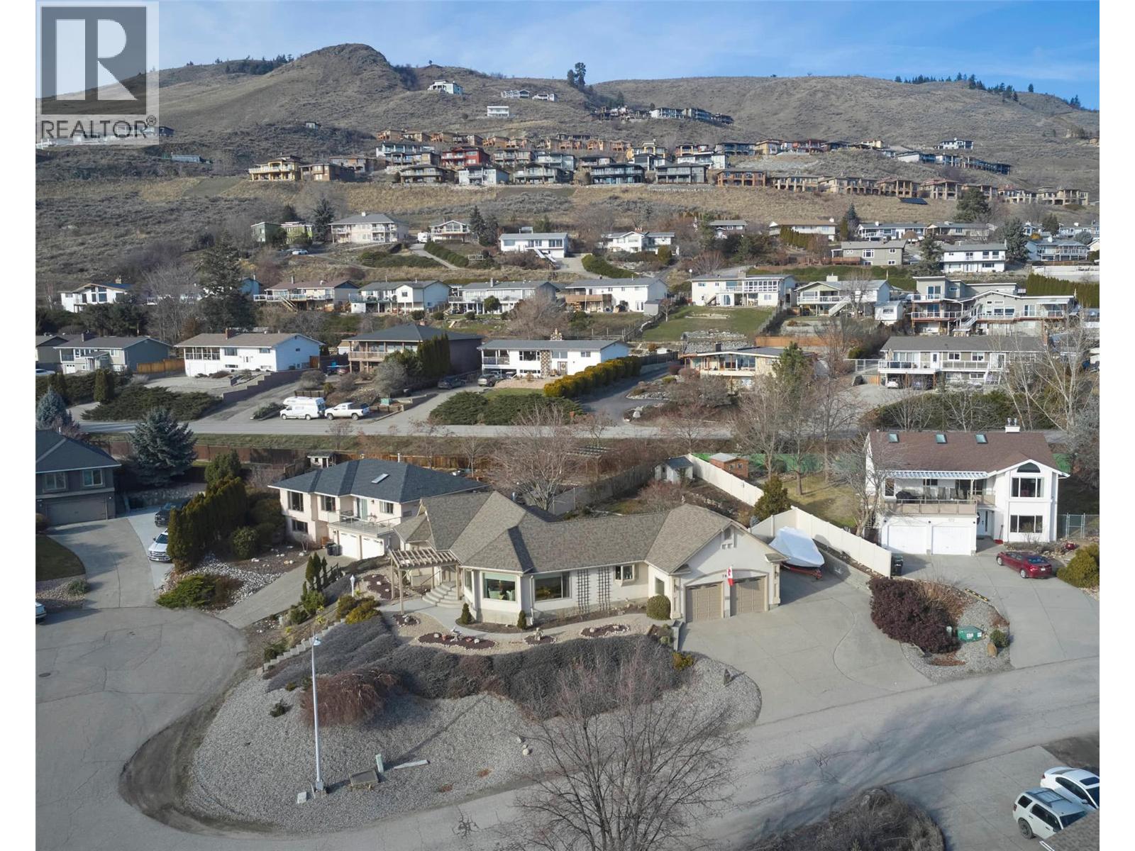 7020 LAKERIDGE DRIVE - 87