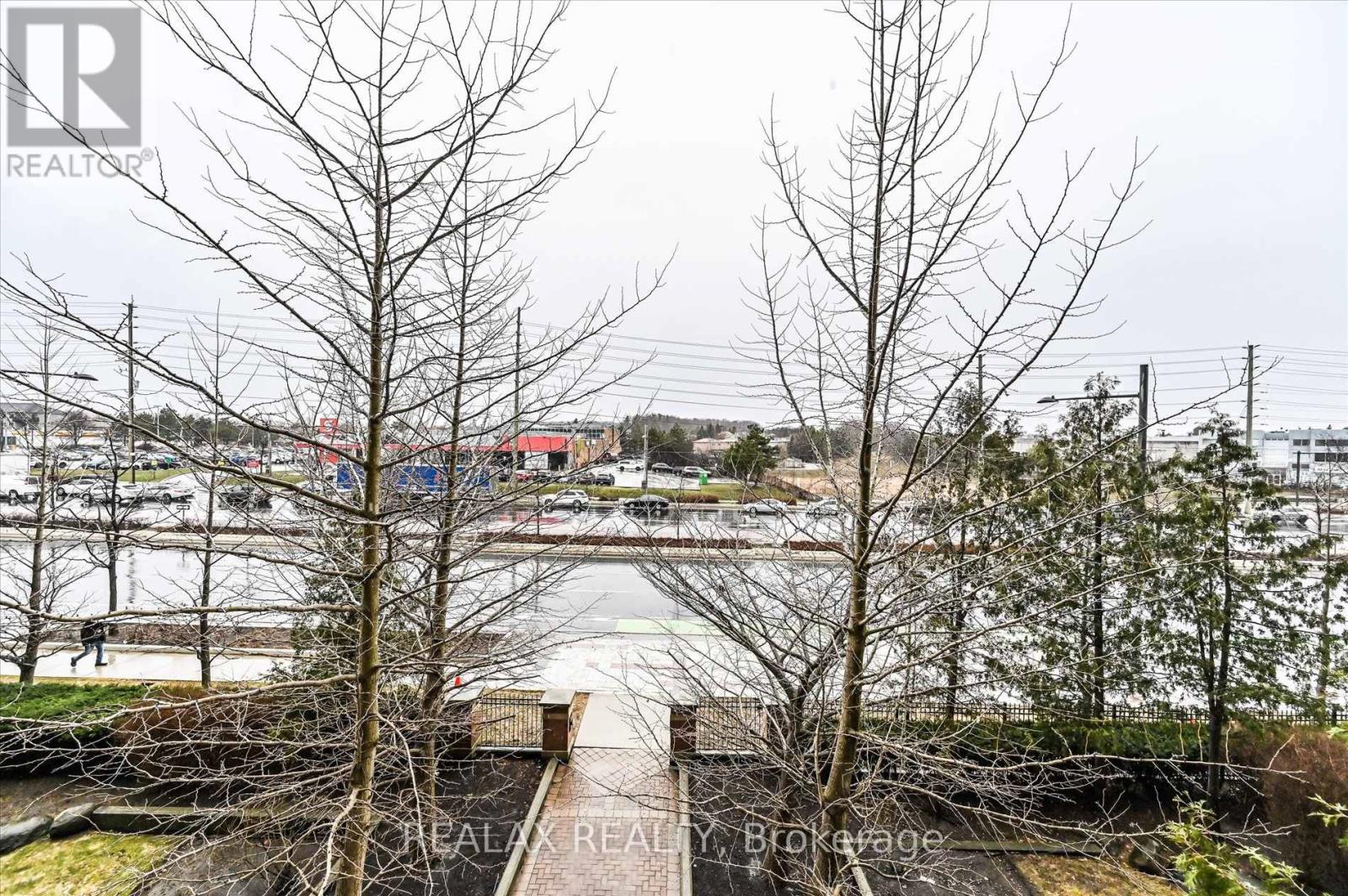 #302 130 POND DRIVE - 28