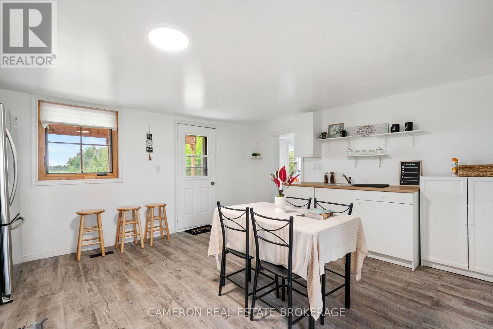 4141 HELMER ROAD — photo 18