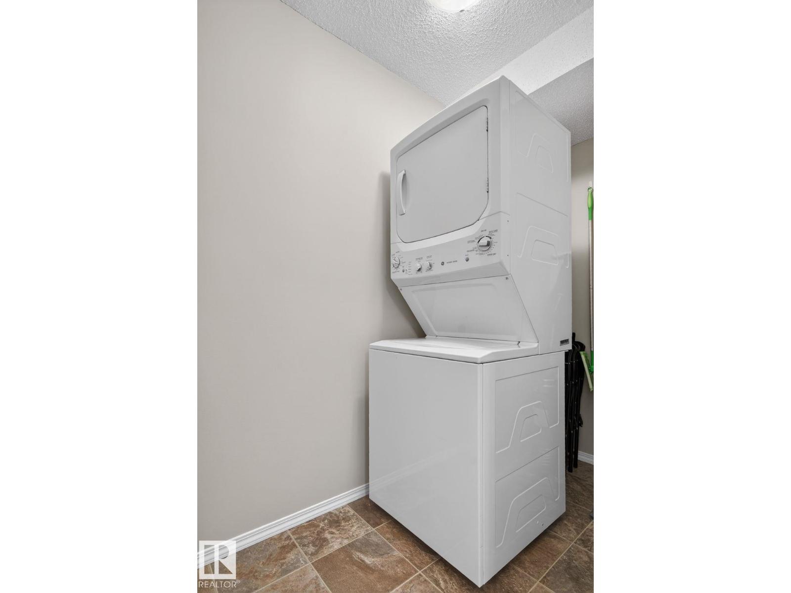 #215 1080 MCCONACHIE BV NW, Edmonton