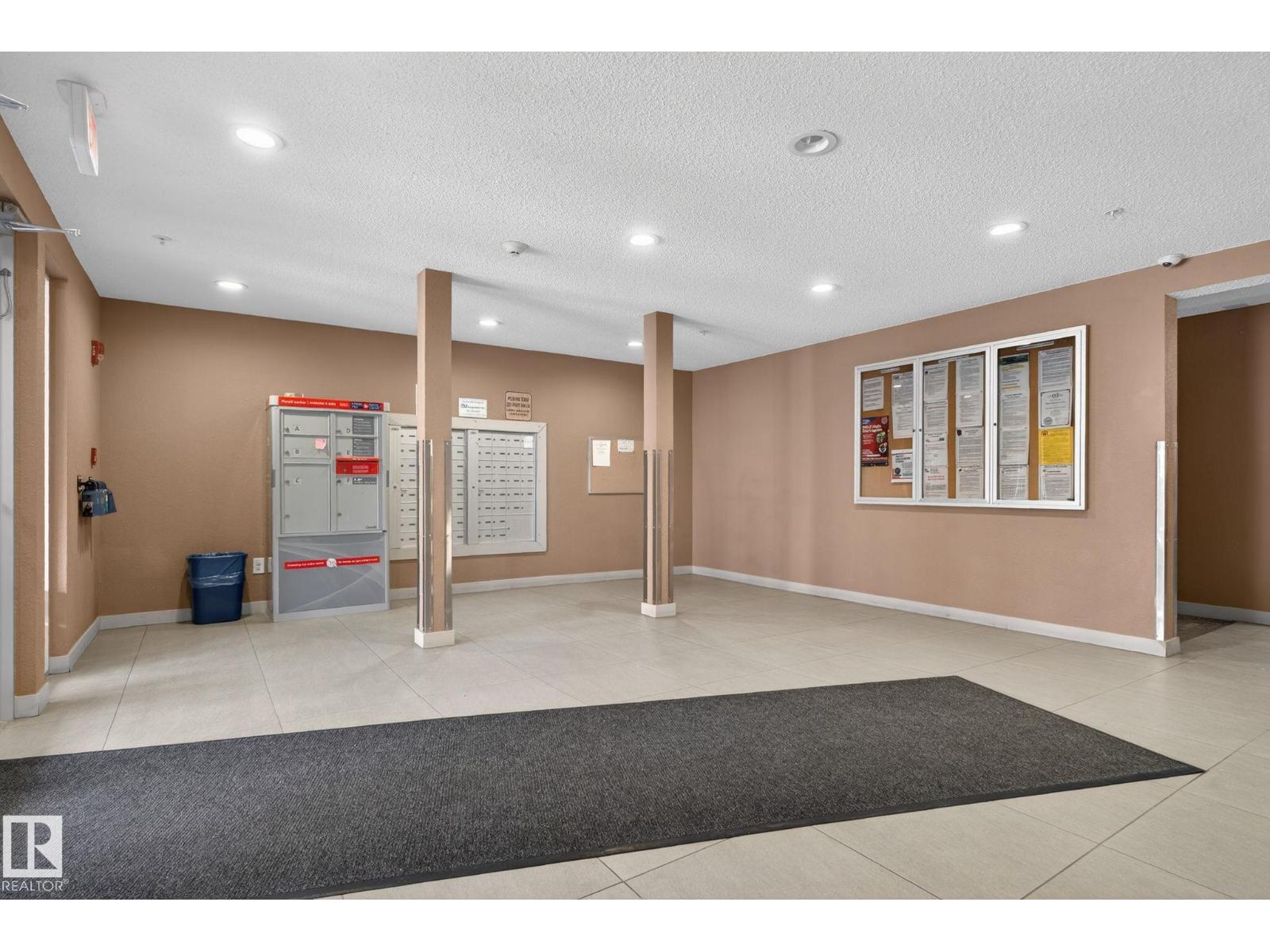 #215 1080 MCCONACHIE BV NW, Edmonton