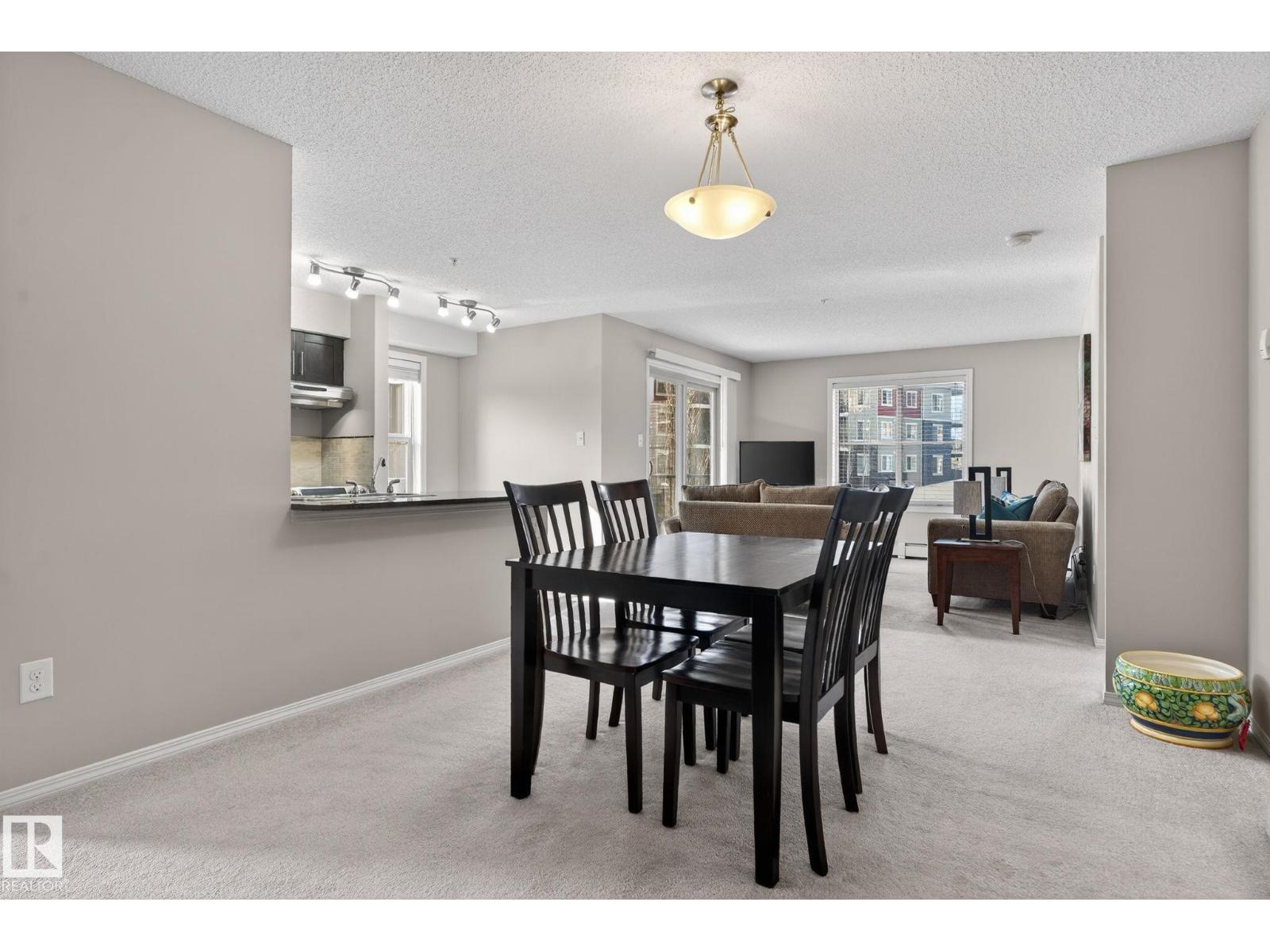 #215 1080 MCCONACHIE BV NW, Edmonton