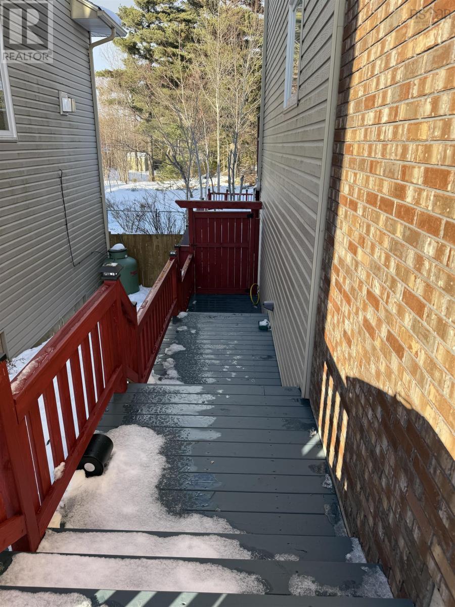 Property 48 of 49 of 51 Windridge Lane