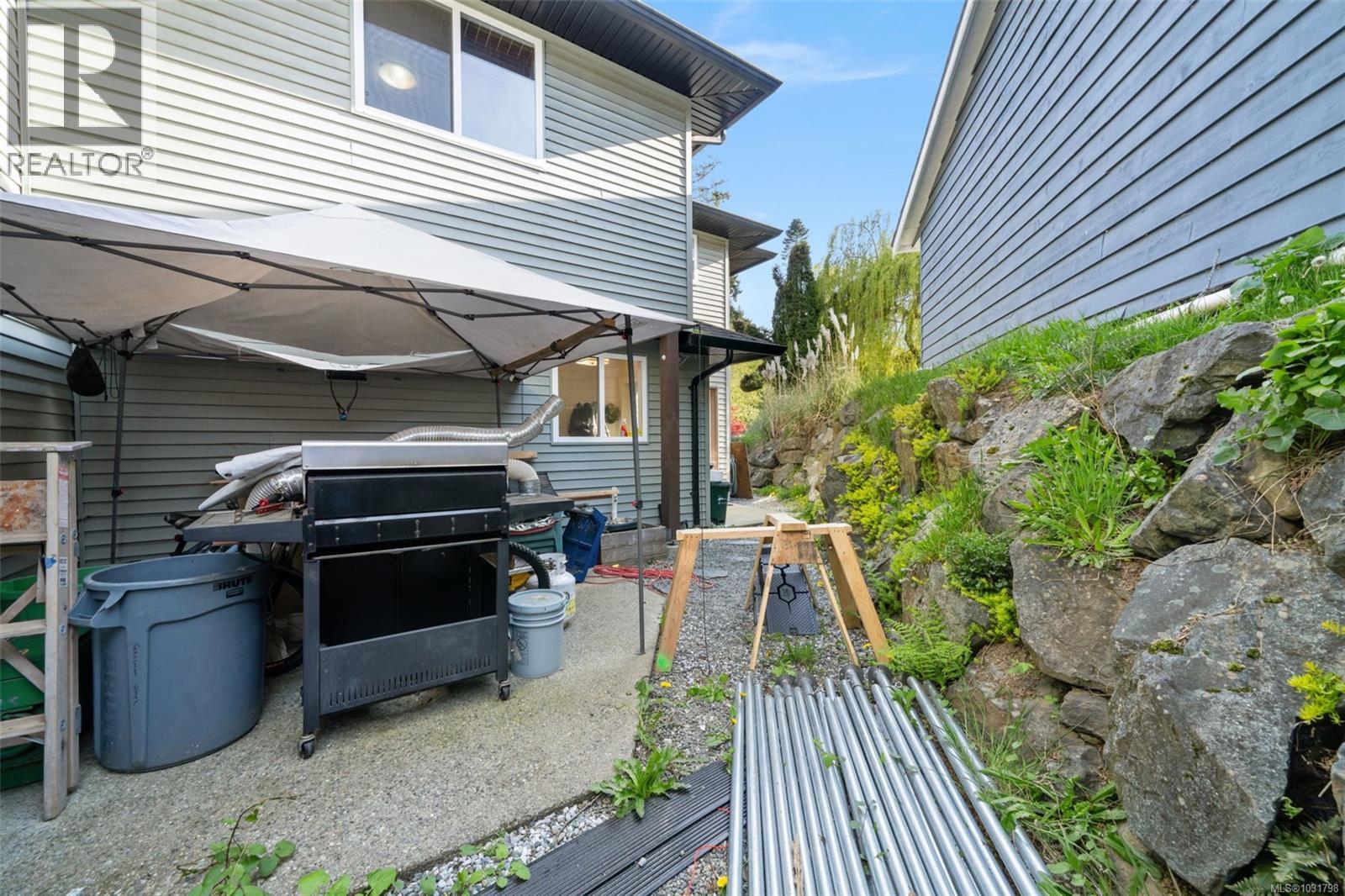  6896 Beaton Road, Sooke