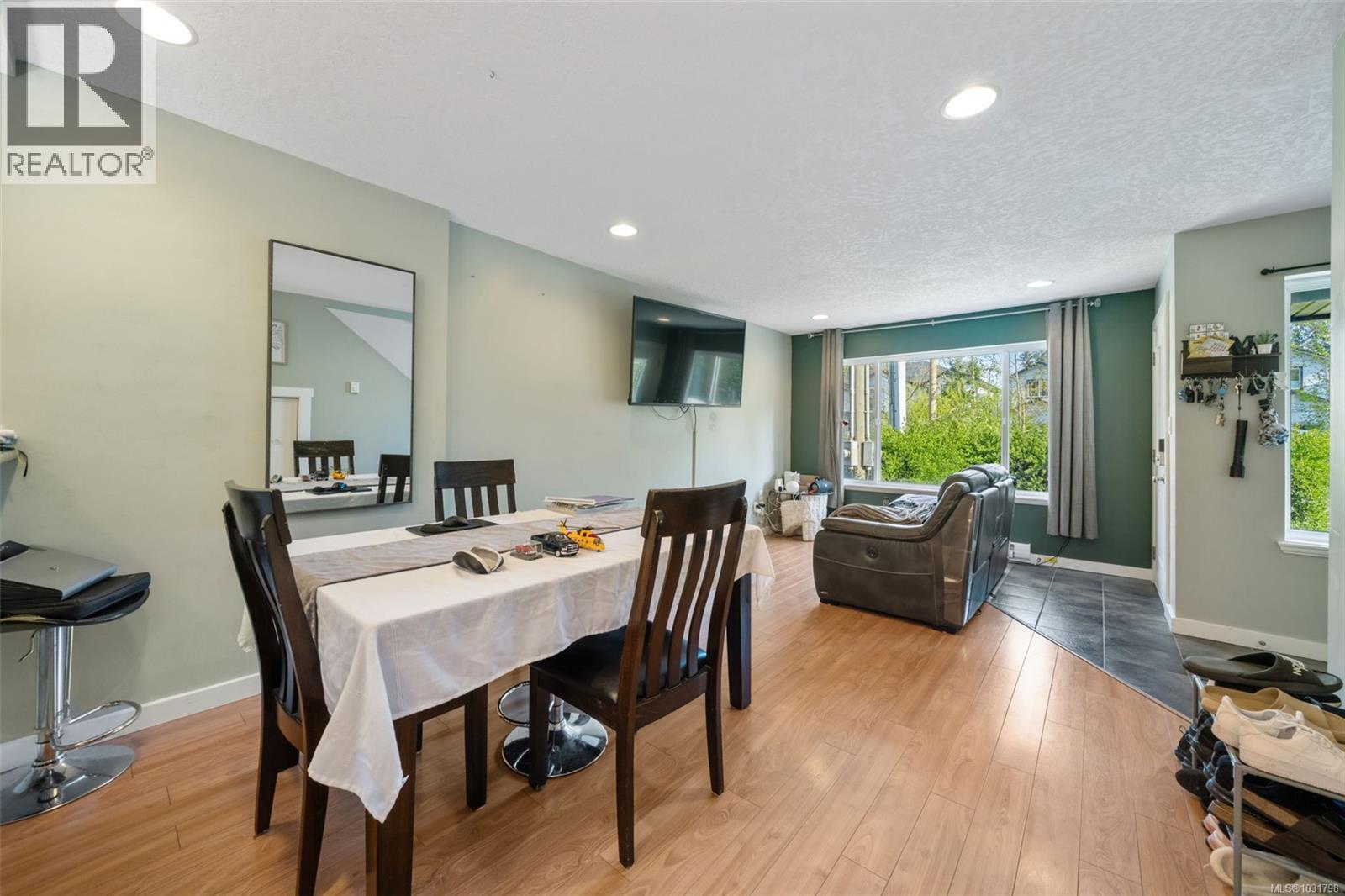  6896 Beaton Road, Sooke